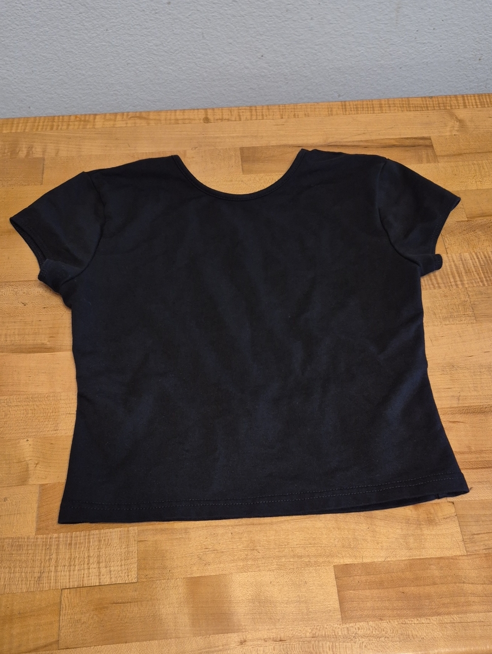 Edikted Black Open Back Short Sleeve Shirt - Picture 2 of 12